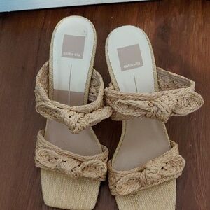 Dolce Vita Women's Woven Tan Sandals